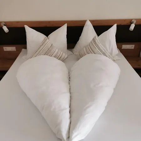 Grafoner Apartment *